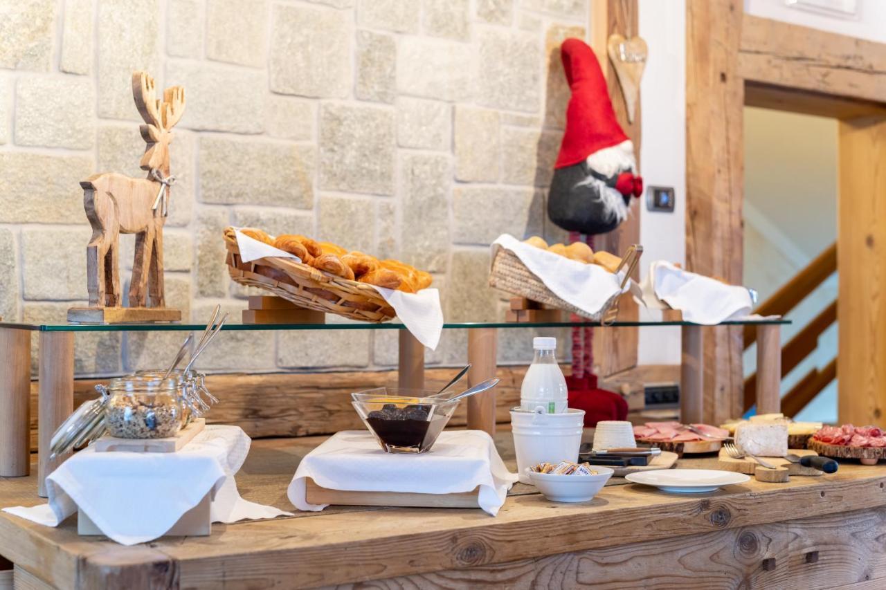 ליביניו Hotel Alegra מראה חיצוני תמונה
